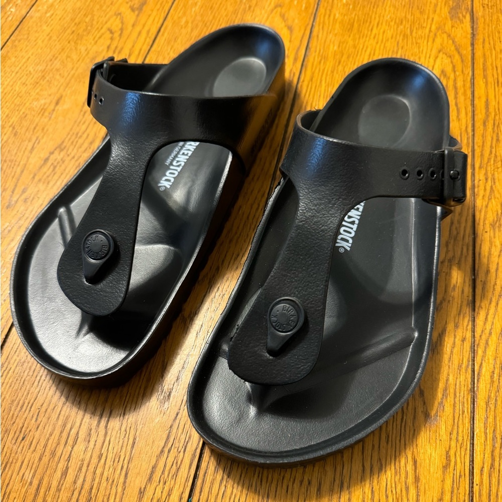 Birkenstock Women's Essentials Gizeh Footbed Sandal Size 41